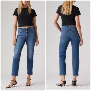 Levi’s Wedgie Straight Fit Denim High Rise Button Fly Jeans Medium‎ Wash